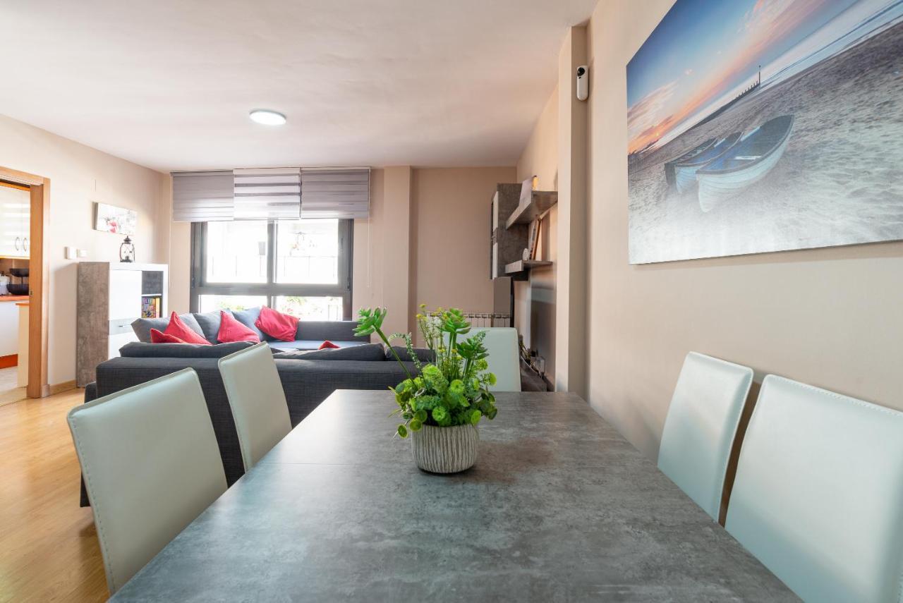 Principe De Asturias Parking Privado Apartment